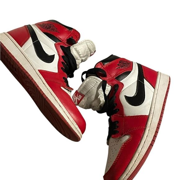 Nike Air Jordan size 7Y Red and White Air Sneakers includes crease guard - Picture 2 of 5